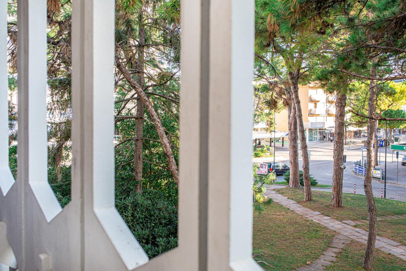 Hotel Regina Lignano Sabbiadoro Kültér fotó